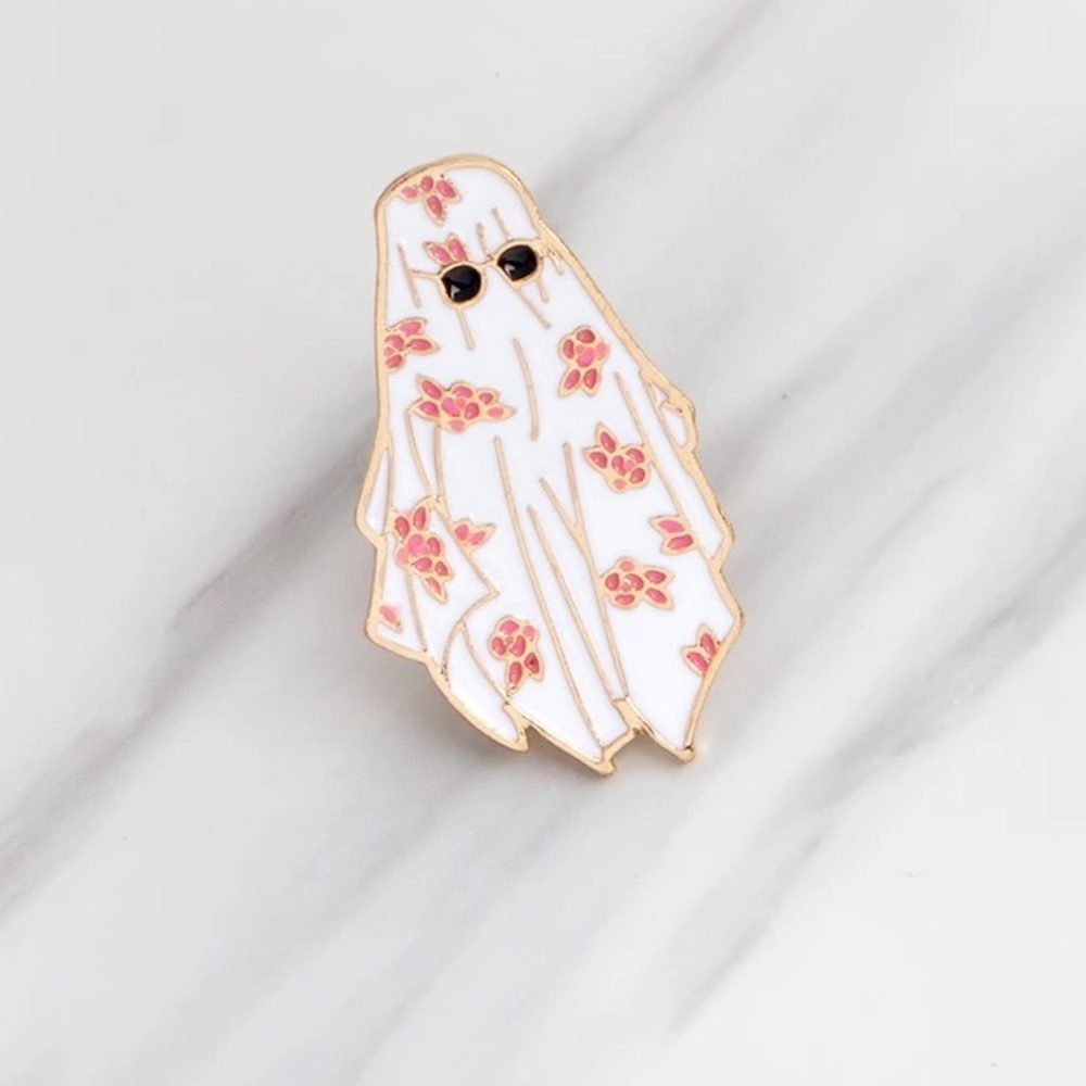 🎉 New Flower Ghost Enamel Pin